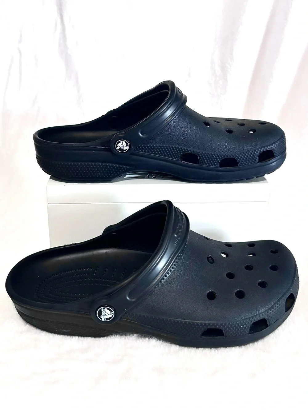 Crocs Classic Clog – Black – M8 W10 — Women’s Size 10 (EUC) - Picture 3 of 13
